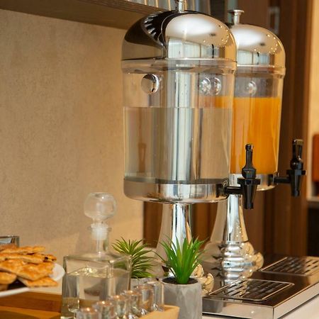 Elisi By Gtm Hotell Tbilisi Eksteriør bilde