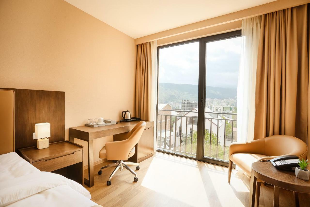 Elisi By Gtm Hotell Tbilisi Eksteriør bilde