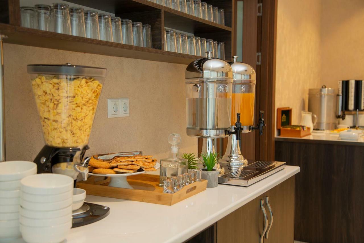 Elisi By Gtm Hotell Tbilisi Eksteriør bilde